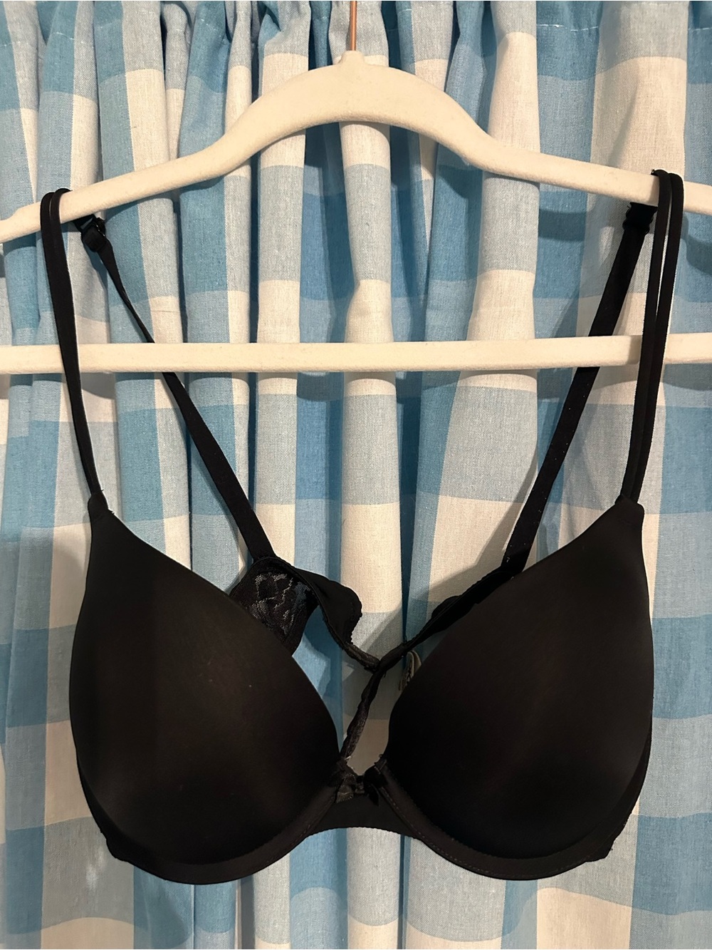 DKNY Black Molded T-Shirt Bra with Lace Trim